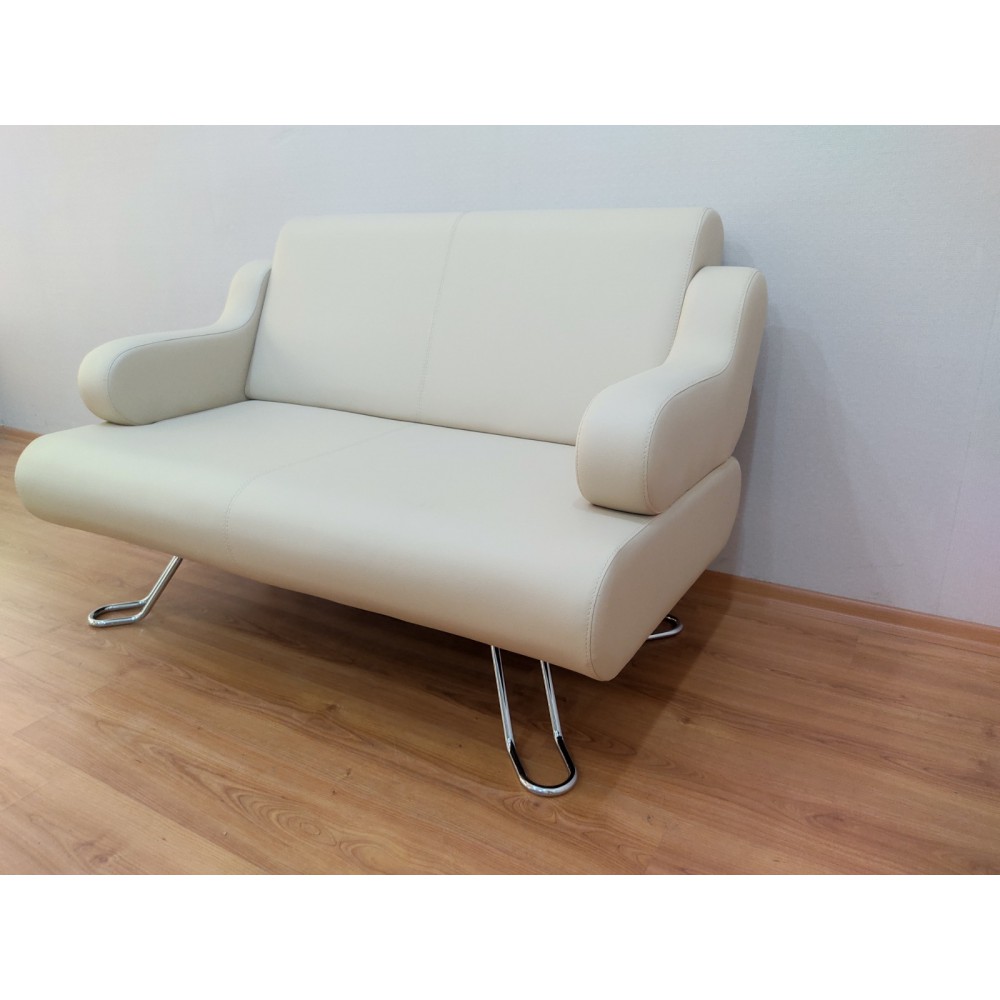 Tarso Triple Sofa.