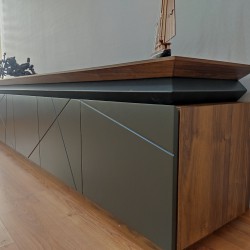 Signature Tv -Einheit