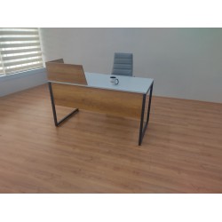 Single Desk Zelinda