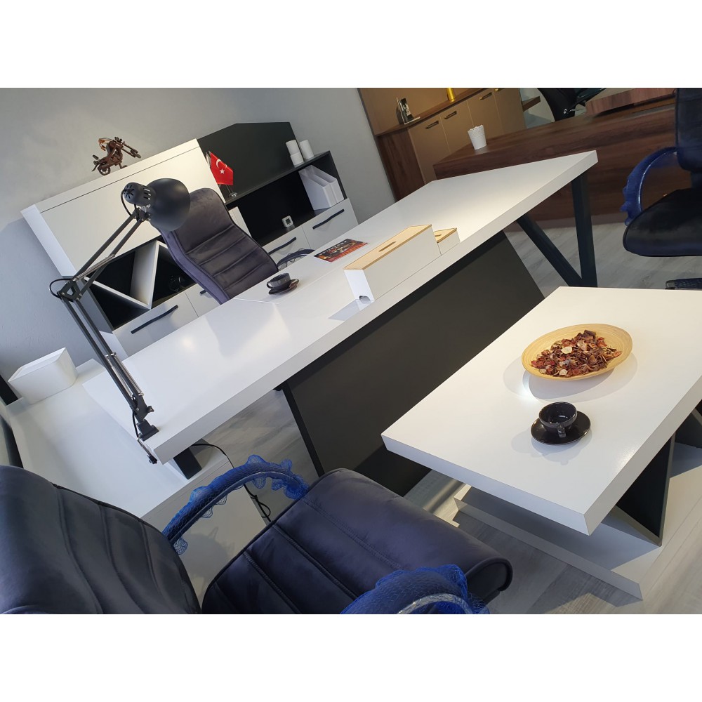 Istanbul Büro-Schreibtisch Büroführungsteam