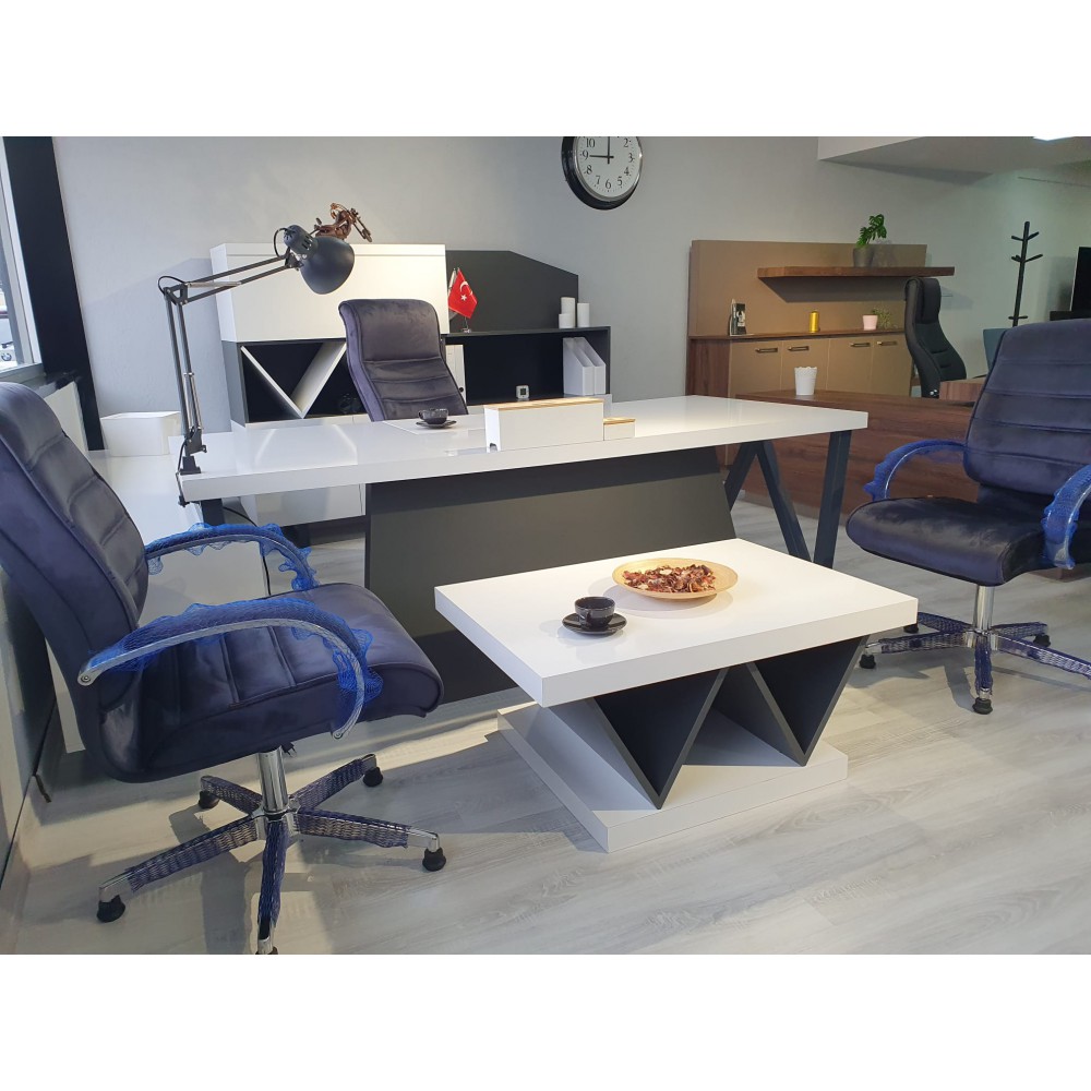 Istanbul Büro-Schreibtisch Büroführungsteam