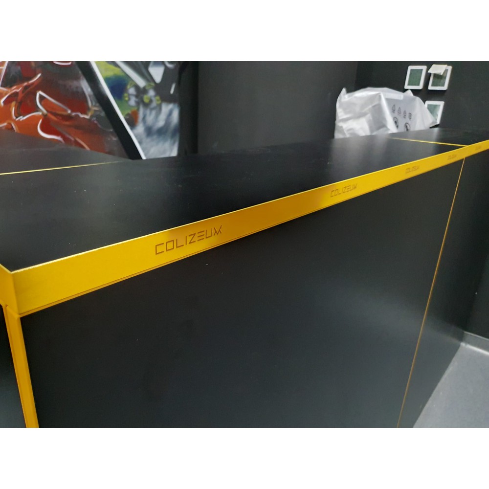 Colizeum -Gaming -Schreibtische Und Spielstöcke