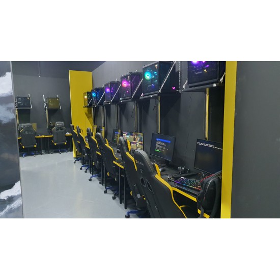 Colizeum -Gaming -Schreibtische Und Spielstöcke