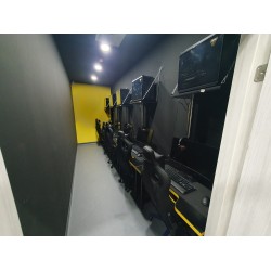 Colizeum -Gaming -Schreibtische Und Spielstöcke