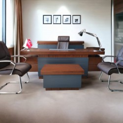 Deutschland Büroschreibtisch