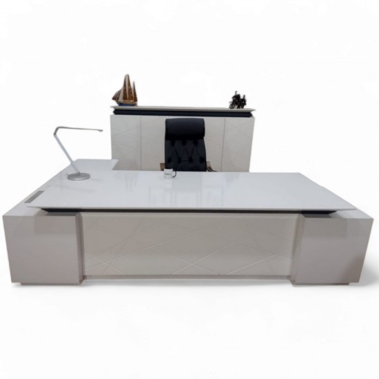Signature Executive Sets White