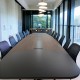 Toller Ovaler Meeting-Schreibtisch 20-22 Personen
