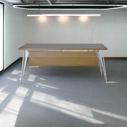 Mostar-Büroschreibtisch