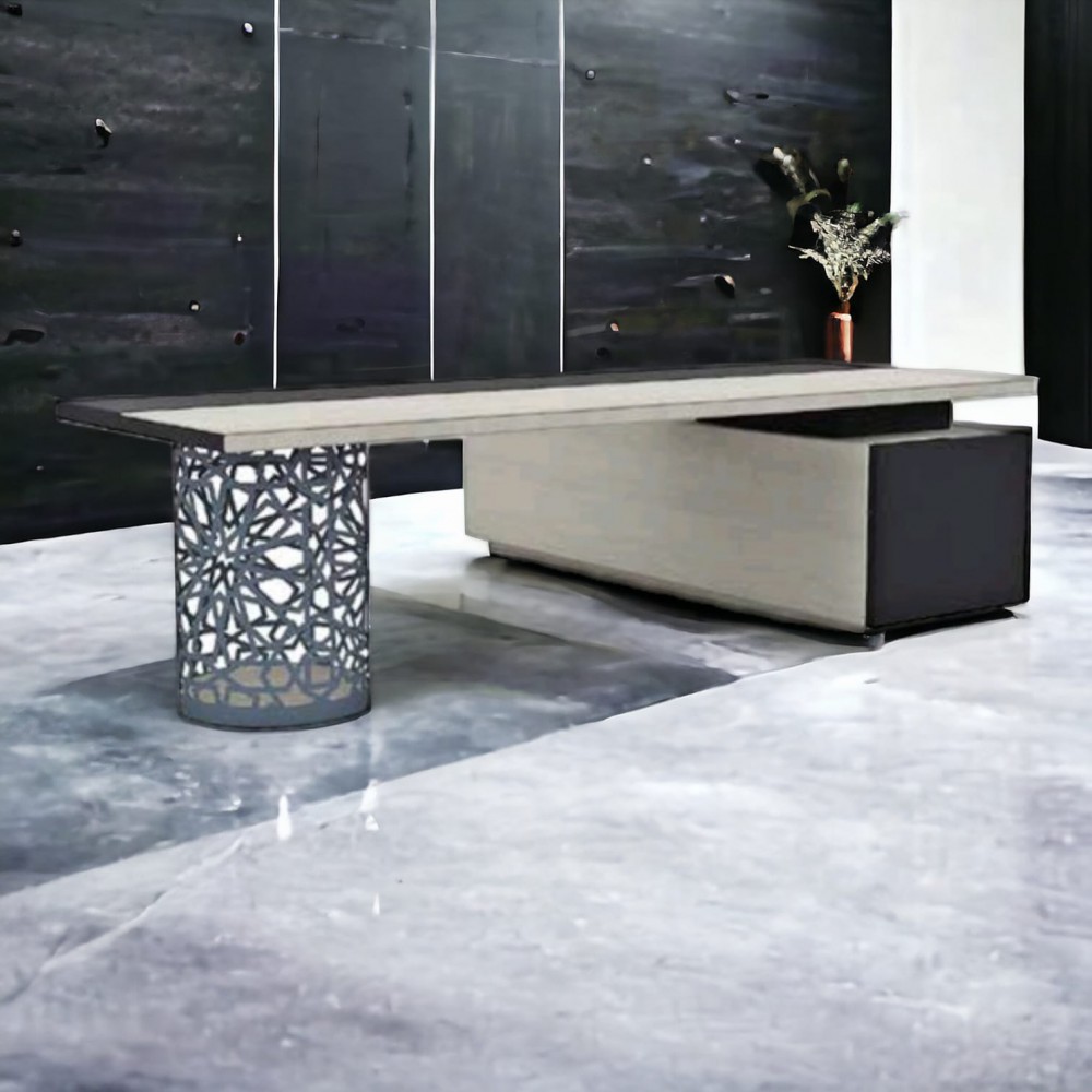 Debre-Büroschreibtisch