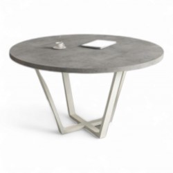 Zaria-Besprechungstisch