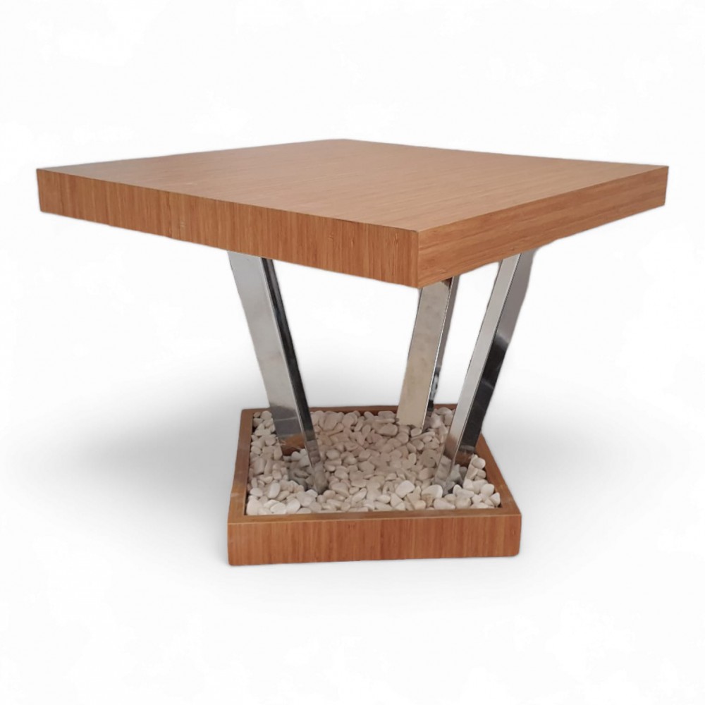 Dekorativer Couchtisch aus Naturstein