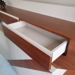  金色行政办公套装