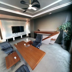  金色行政办公套装