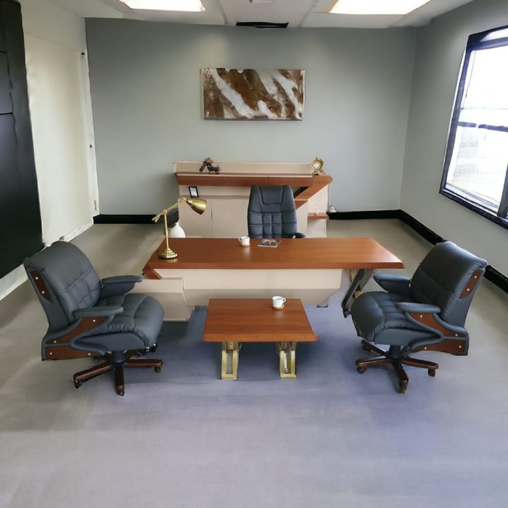  金色行政办公套装