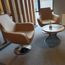 Eiffel-Büro-Couchtisch mit Vorderfront