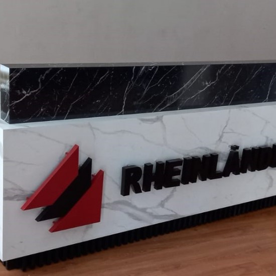 Rheinlander Welcome Desk