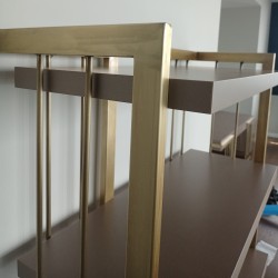 Büroarbeitsset mit vergoldetem Käfig