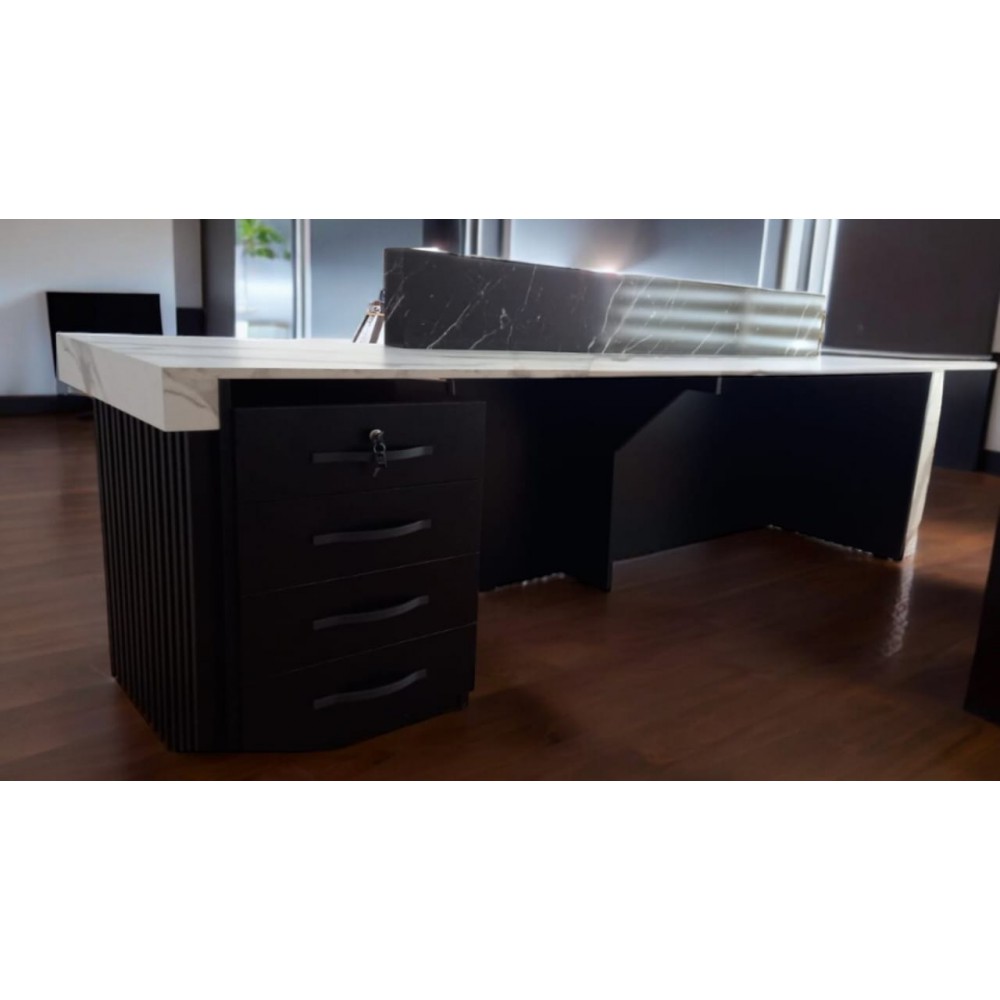 Rheinlander Welcome Desk