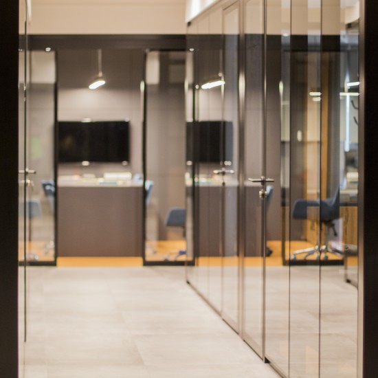 Flash Bondeo Bürotrennwandsysteme Flash Bondeo Bürotrennwandsysteme