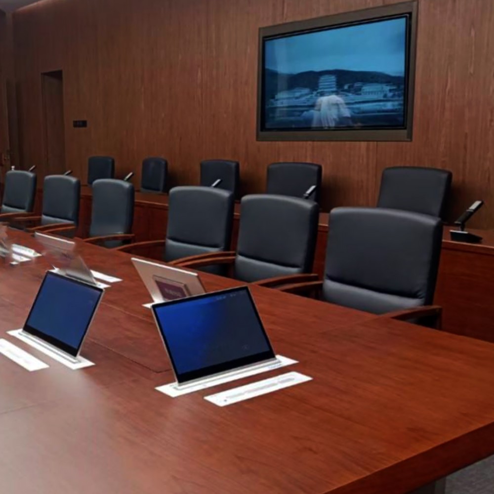 AML-17.3 Motorlu Monitör Kaldırmalı Toplantı Masası