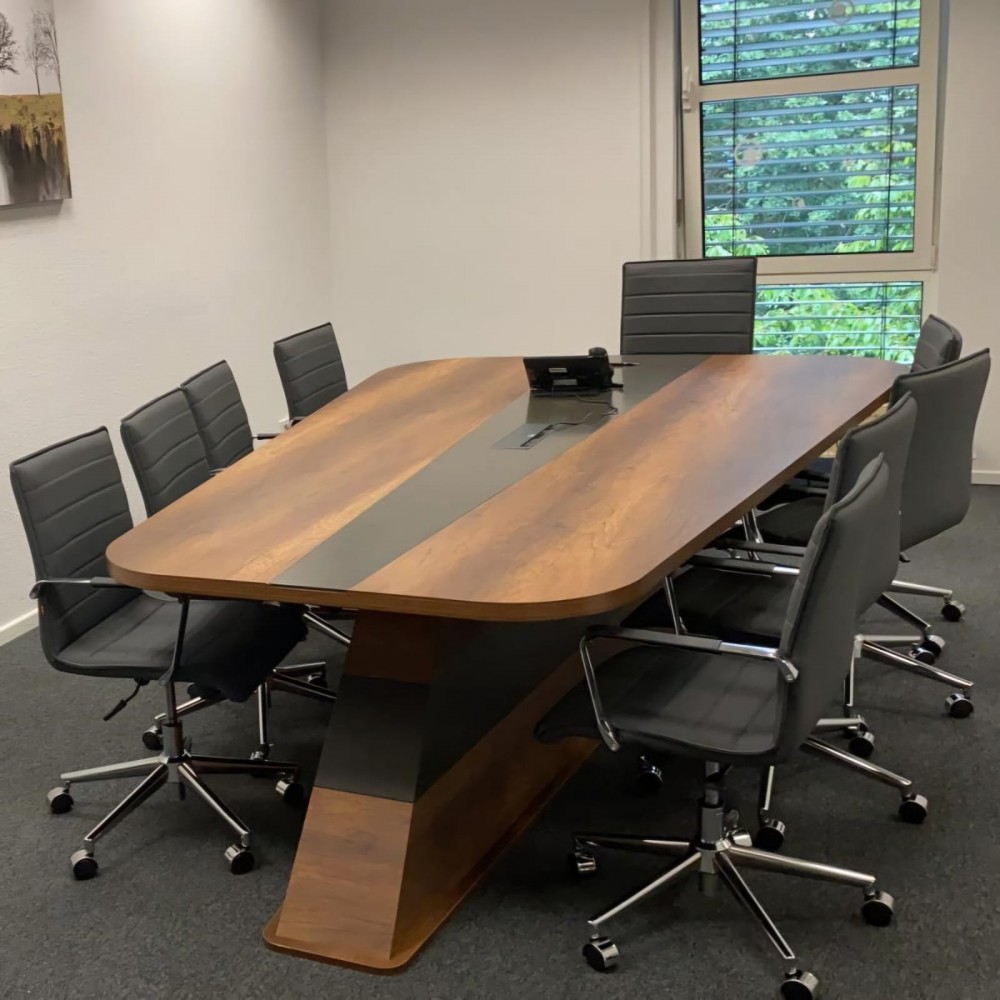 Flugzeug-Tagungstisch