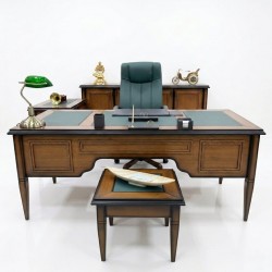 Британський Робочий Стіл