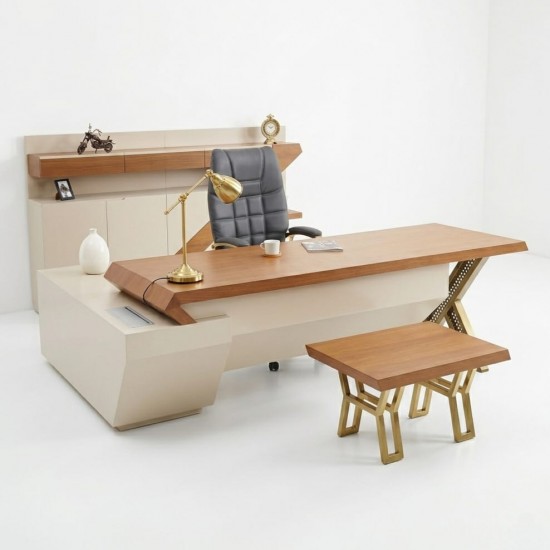 Ensemble de bureau exécutif doré