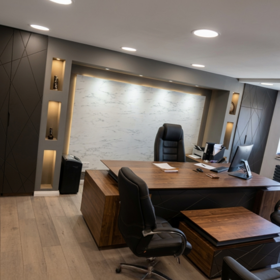 Britische Büromöbel