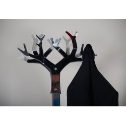 Luca Dekorative Mantel