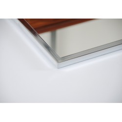 Luca Dekorative Mantel