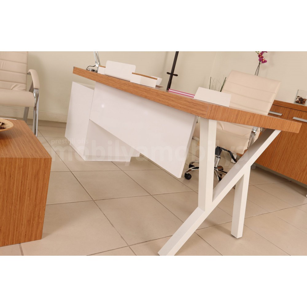 Canberra Executive Office Chair Bamboo Line ƏN Azı Tk.