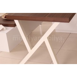 Canberra Executive Teams Victory Walnut