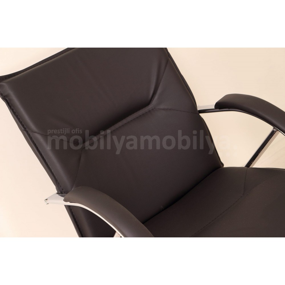 Canberra Executive Teams Victory Walnut