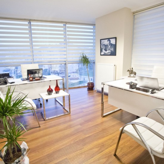 Personal Office Team Weiß Hochglanz